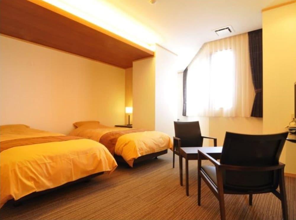 Hotel Shiroyama Yugawara Exteriör bild