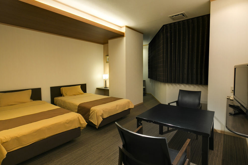 Hotel Shiroyama Yugawara Exteriör bild
